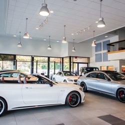 Images Mercedes-Benz of Bloomfield Hills