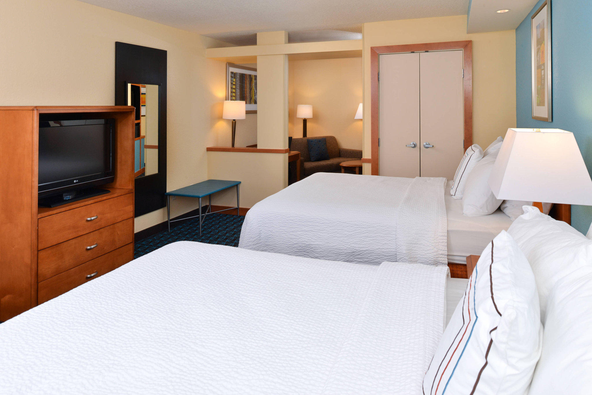 Fairfield Inn & Suites by Marriott Bloomington Photo