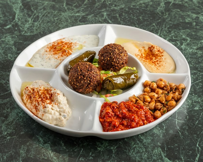 VEGGIE PLATE