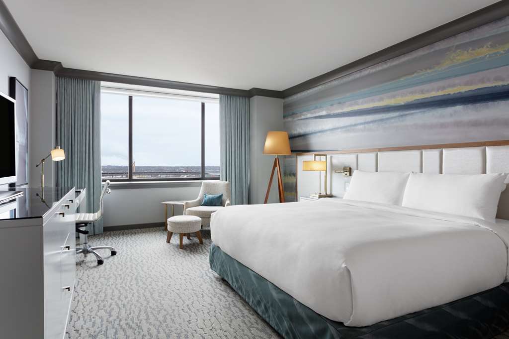 The Lofton Hotel Minneapolis, Tapestry Collection by Hilton Image