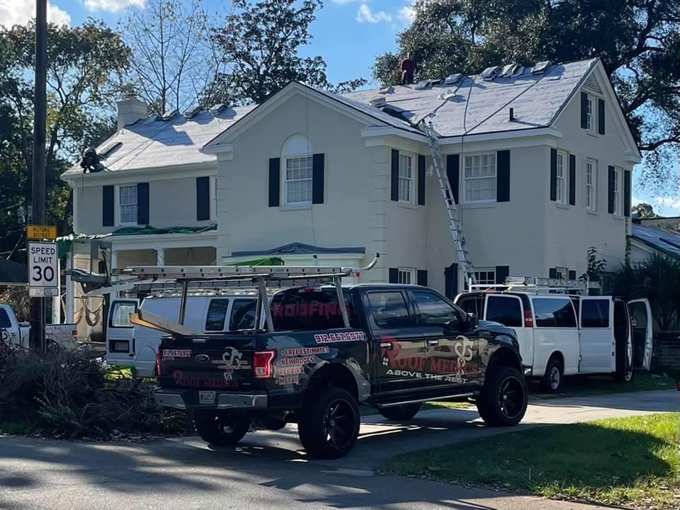 Roof Medics Roofing LLC Image