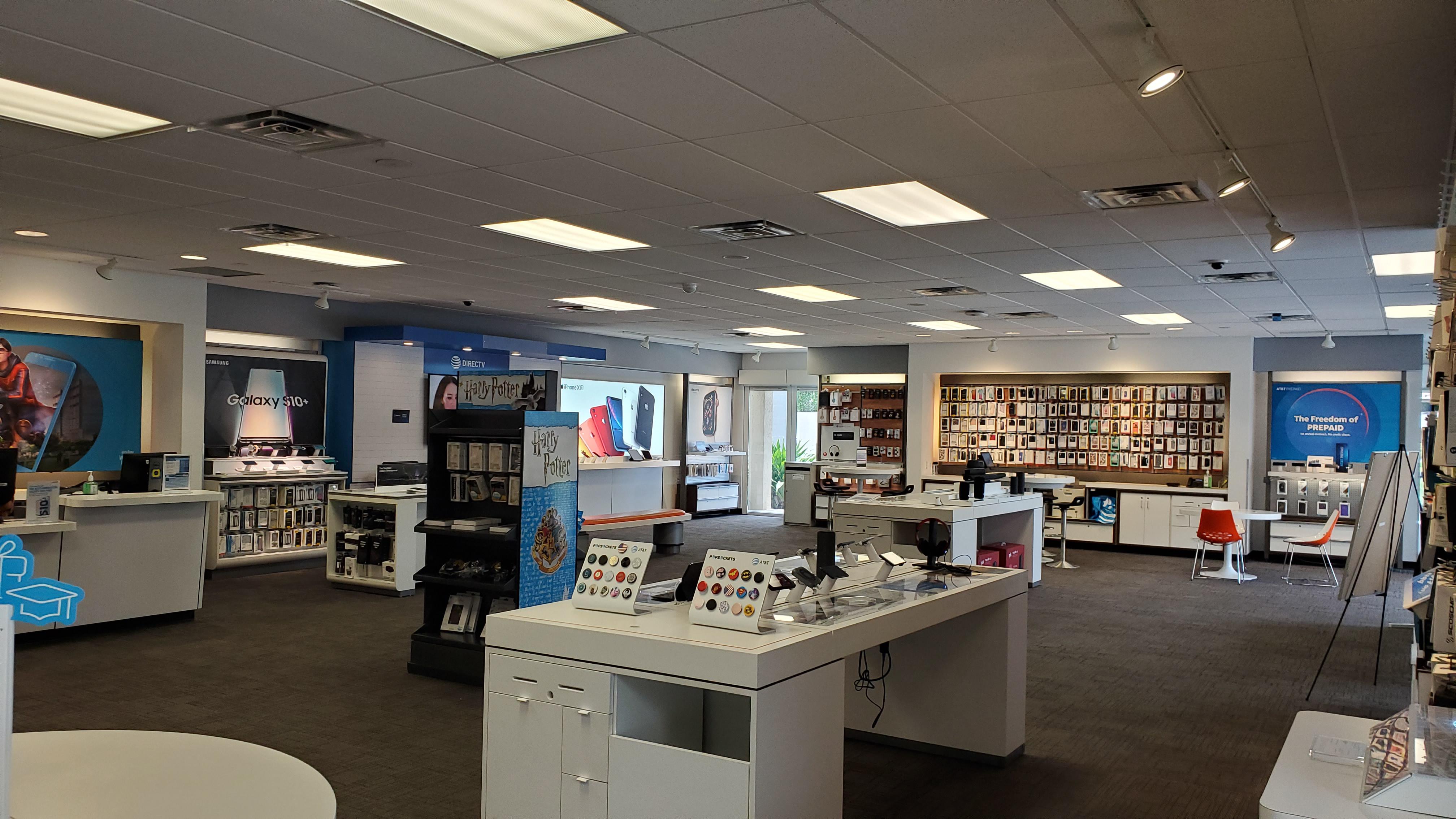 AT&T Store Photo