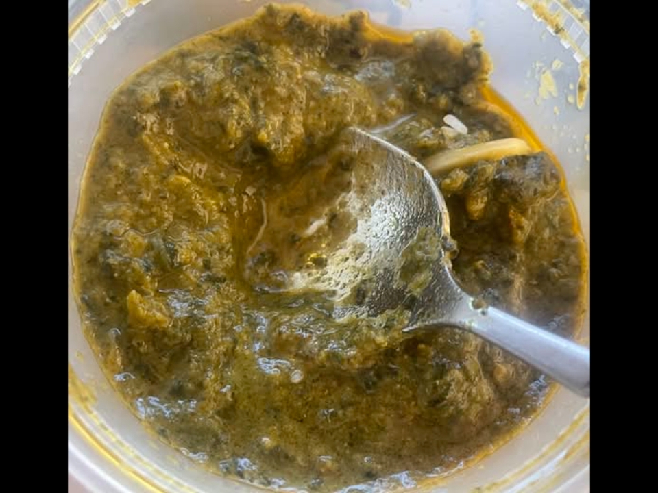 CHICKEN SAAG