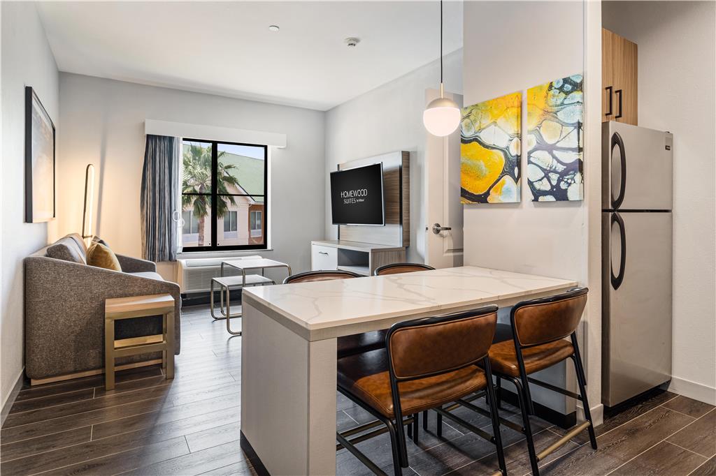 Homewood Suites by Hilton Beaumont, TX Image