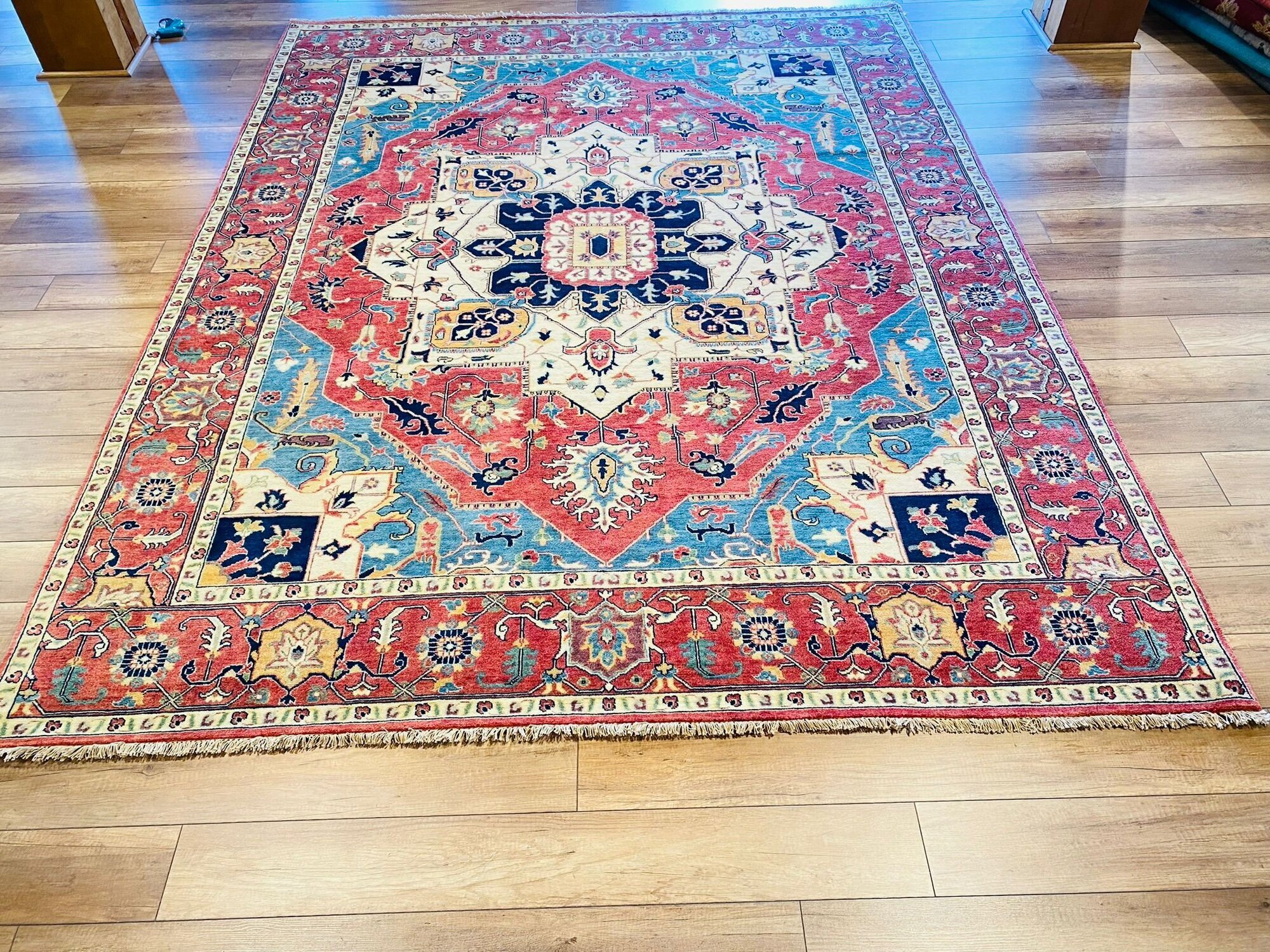 Rug Center Image