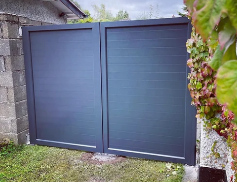 Double Aluminium Gates