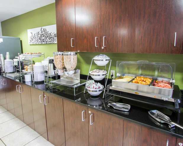 Images Sleep Inn at North Scottsdale Road