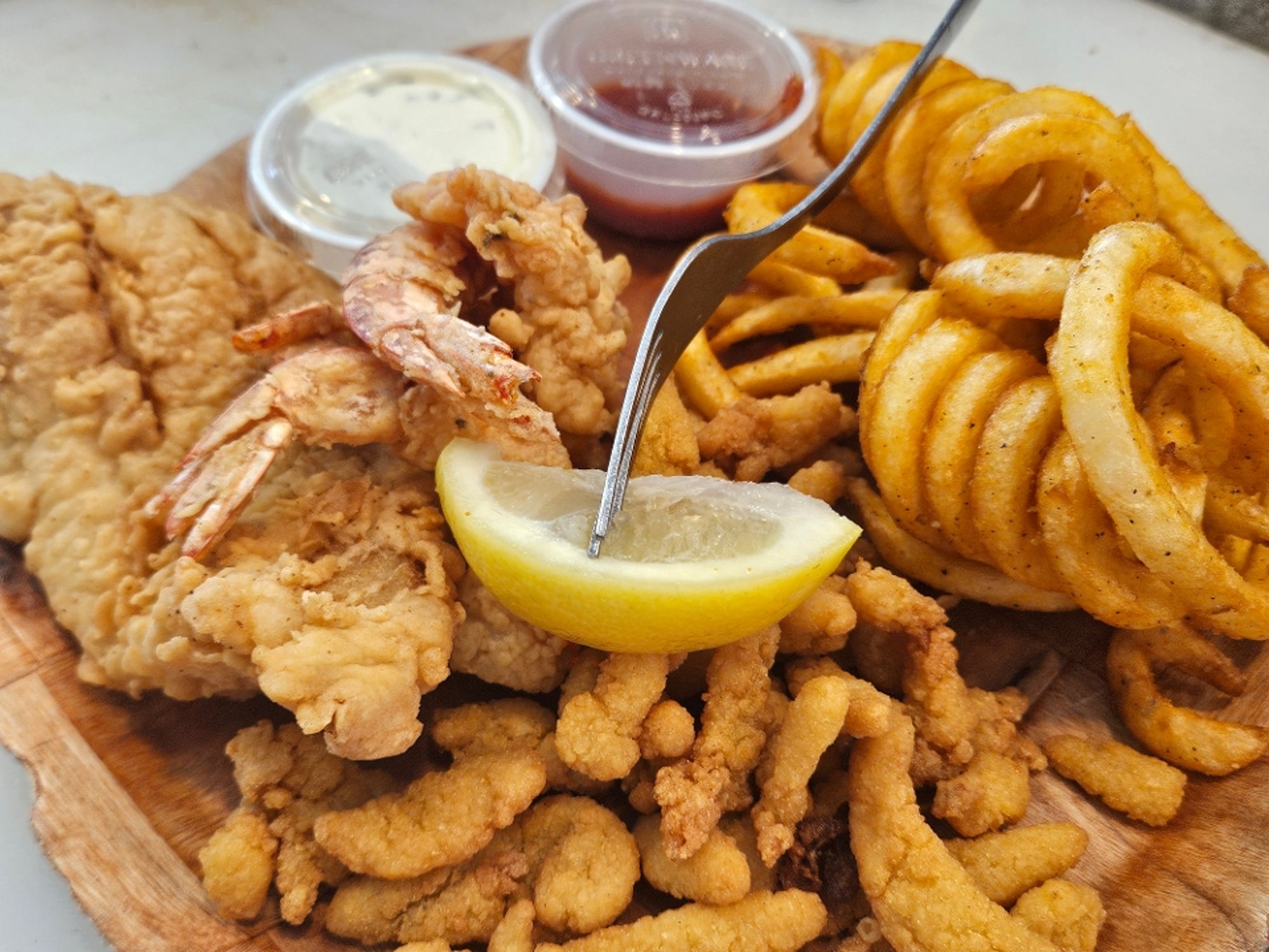 Tarks Famous Fried Combo