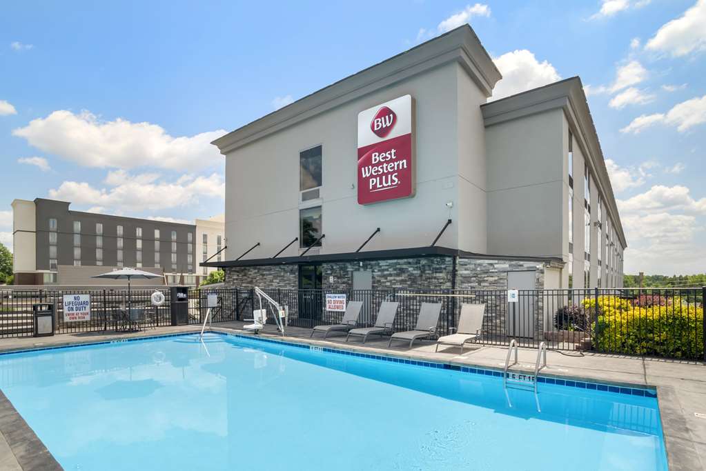 Best Western Plus Greenville I-385 Inn & Suites Image