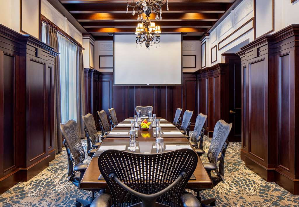 Hilton Garden Inn Jackson Downtown Image