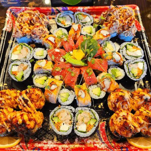 Delish Classic Platter (50pcs For 7 People)