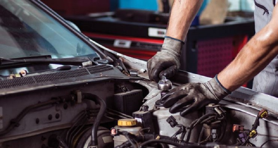 Neely's Service Center Logo