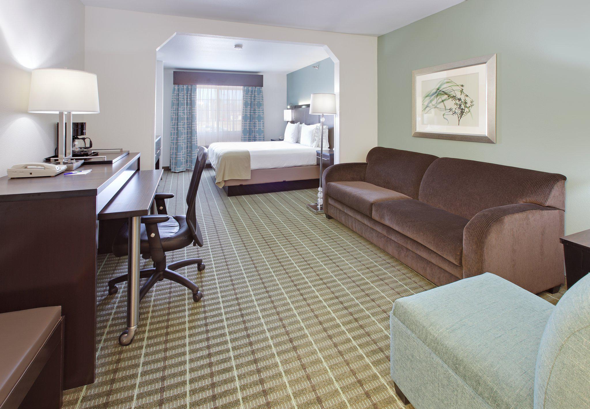 Holiday Inn Express Monticello Photo