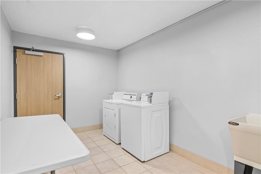 Spark by Hilton Traverse City Image