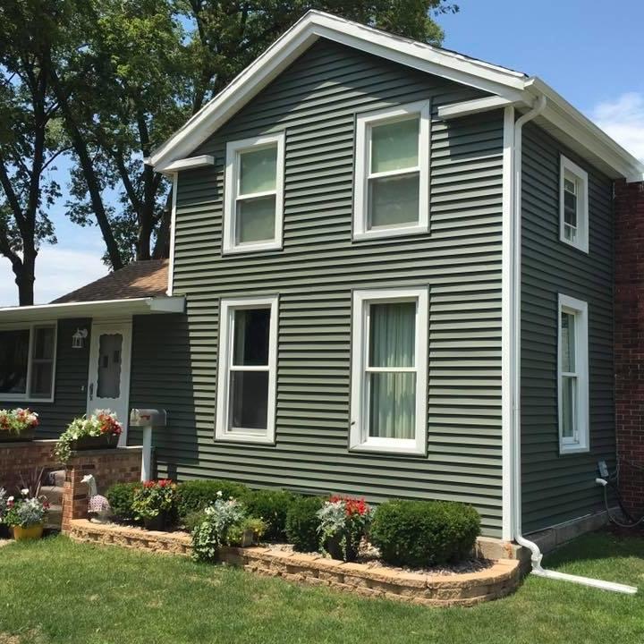Chicagoland Roofing Logo