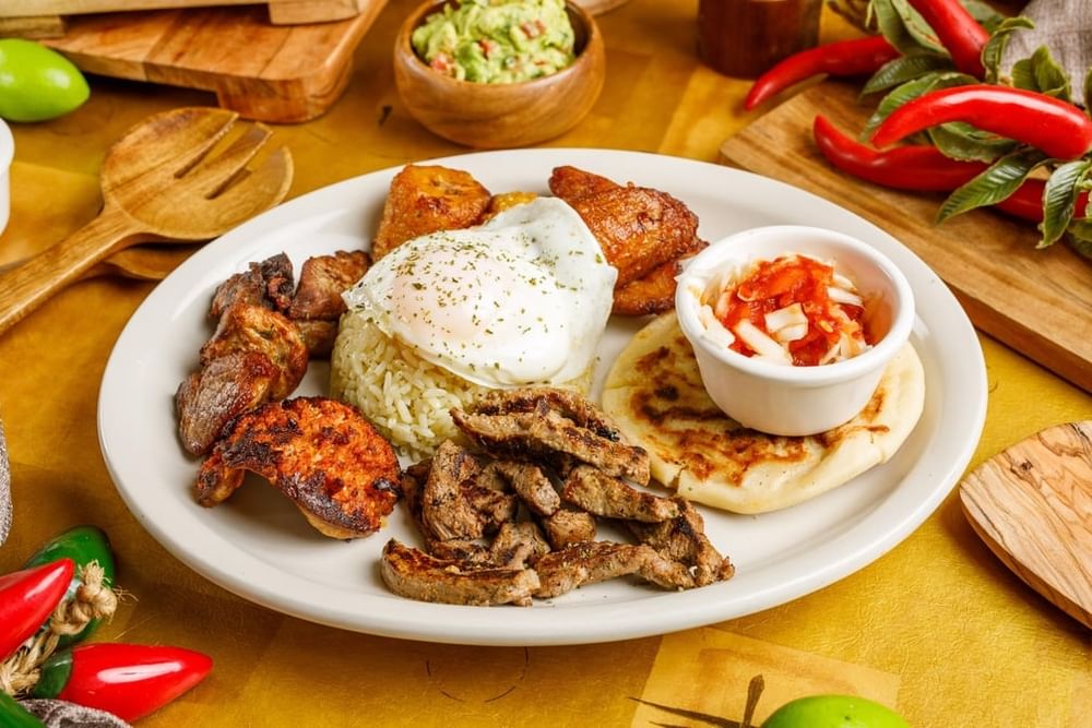 Bandeja Tipica