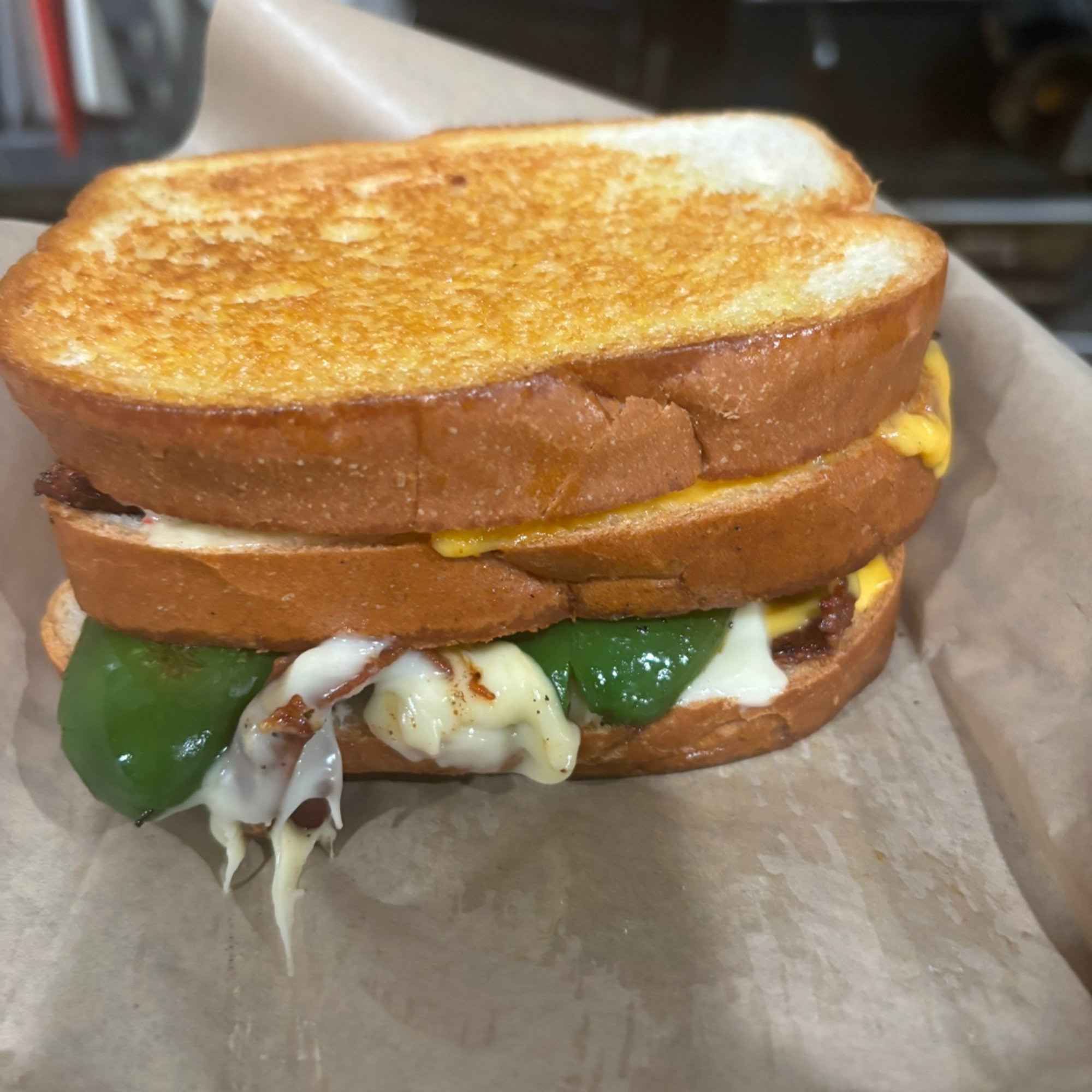 Bacon Jalapeno Grilled Cheese Sandwich