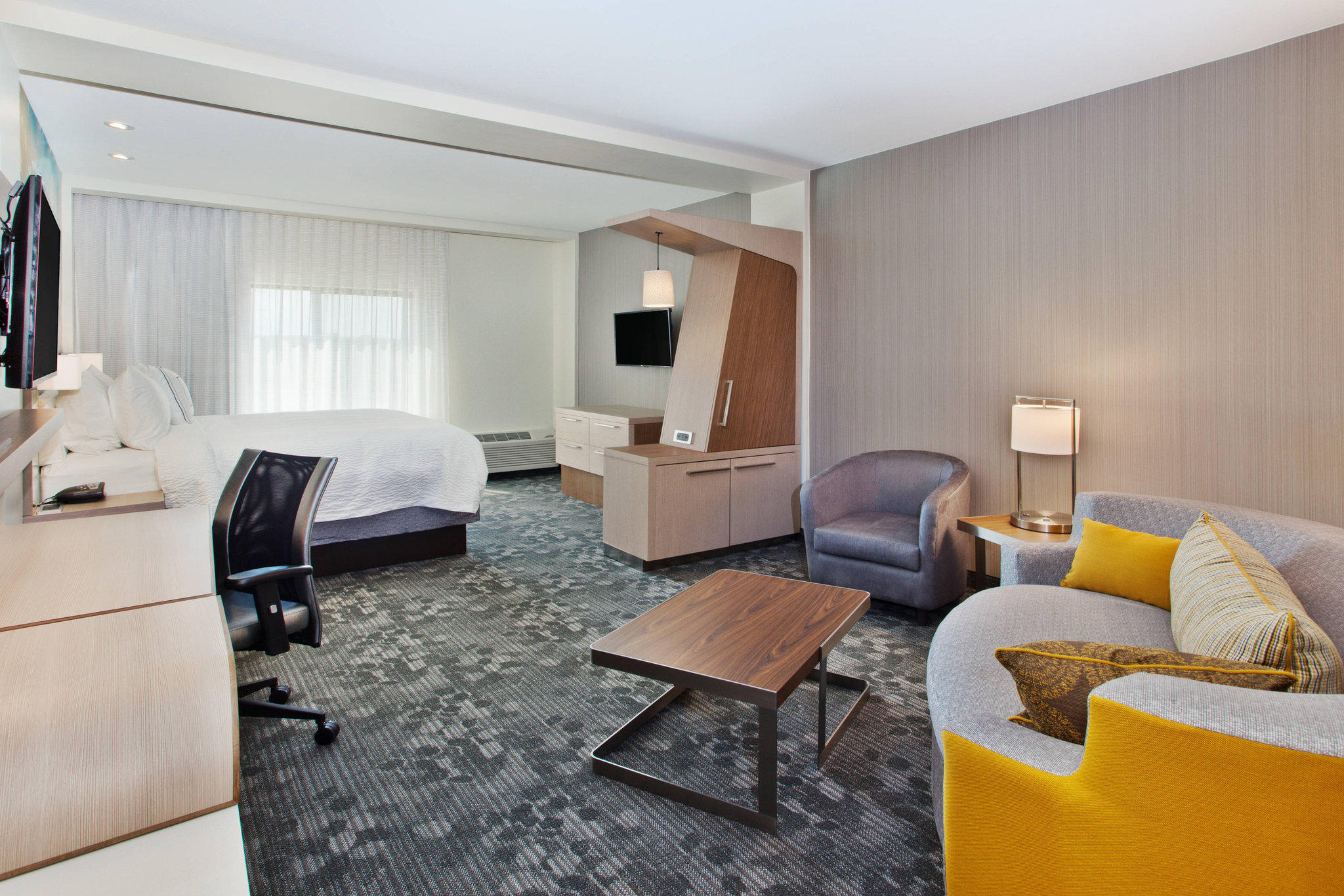 Courtyard by Marriott Auburn Photo