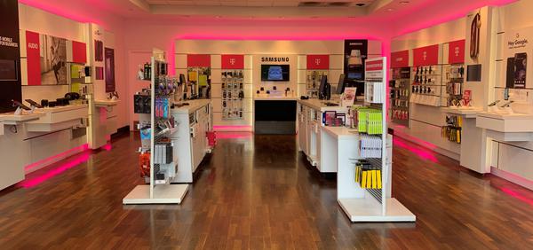 Cell Phones Plans And Accessories At T Mobile 7811 Monticello