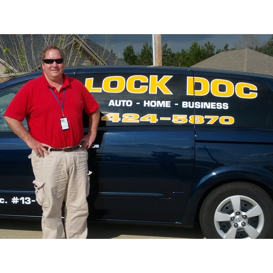 Lock Doc Logo