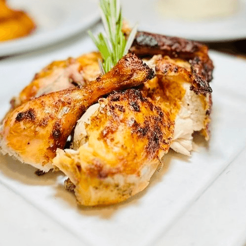 1/2 Roasted Chicken Only / 1/2 Pollo Dorado Solo