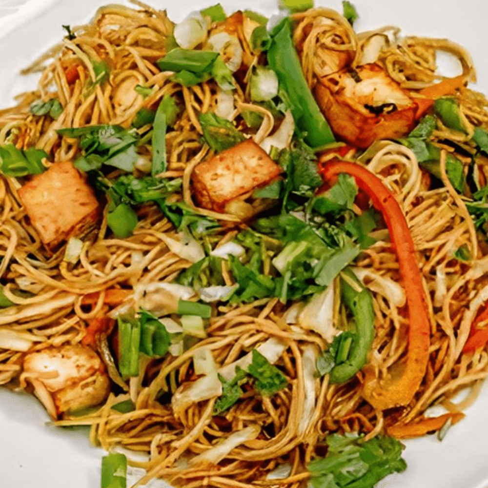 California Spicy Noodles Paneer