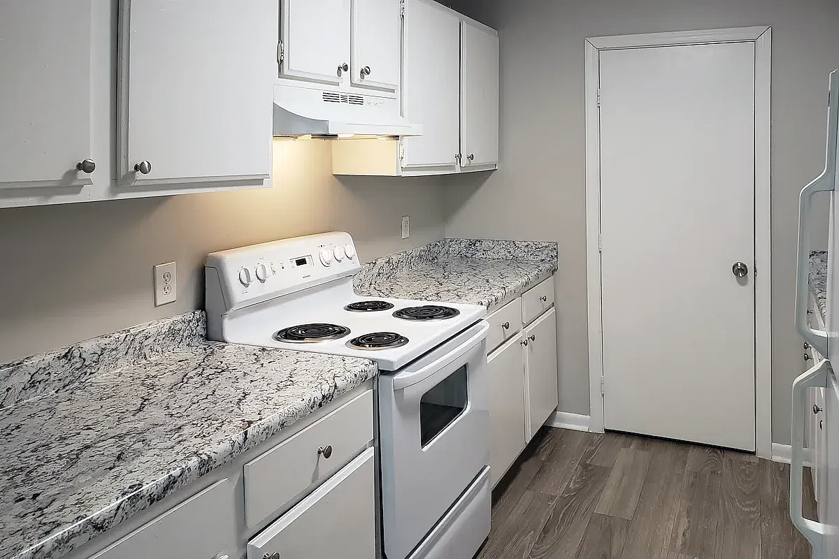 The Bluffs Apartments Image