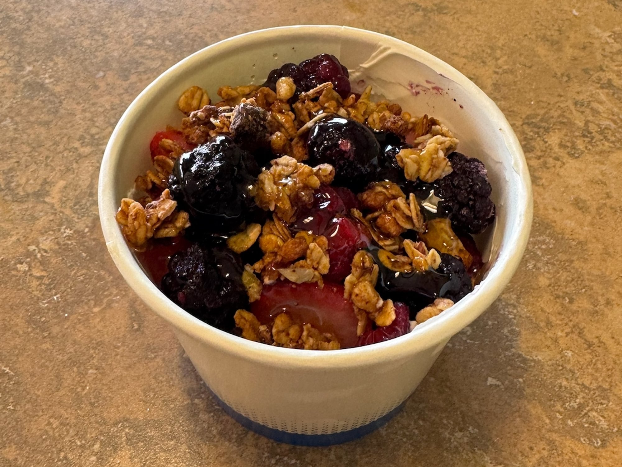 Plain Greek Yogurt Cup w/ Frozen Mixed Berries