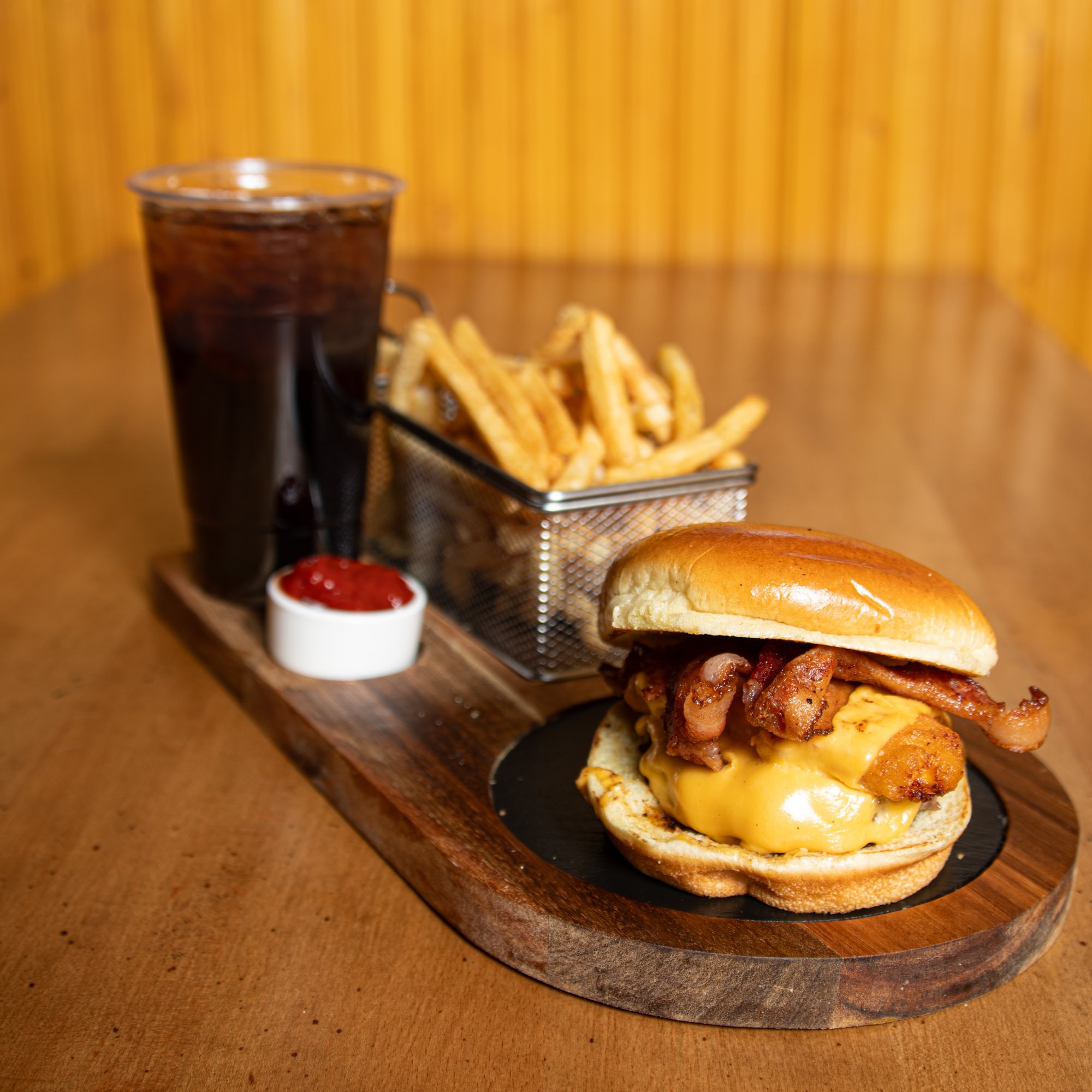 Cheesy Mac Burger