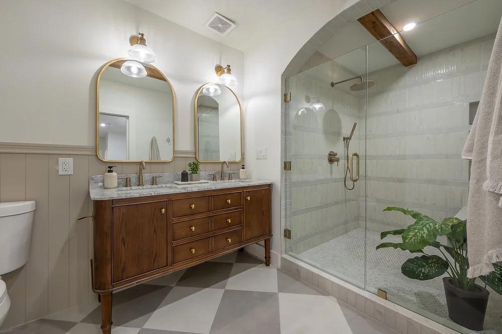 TRU CONSTRUCTION Image