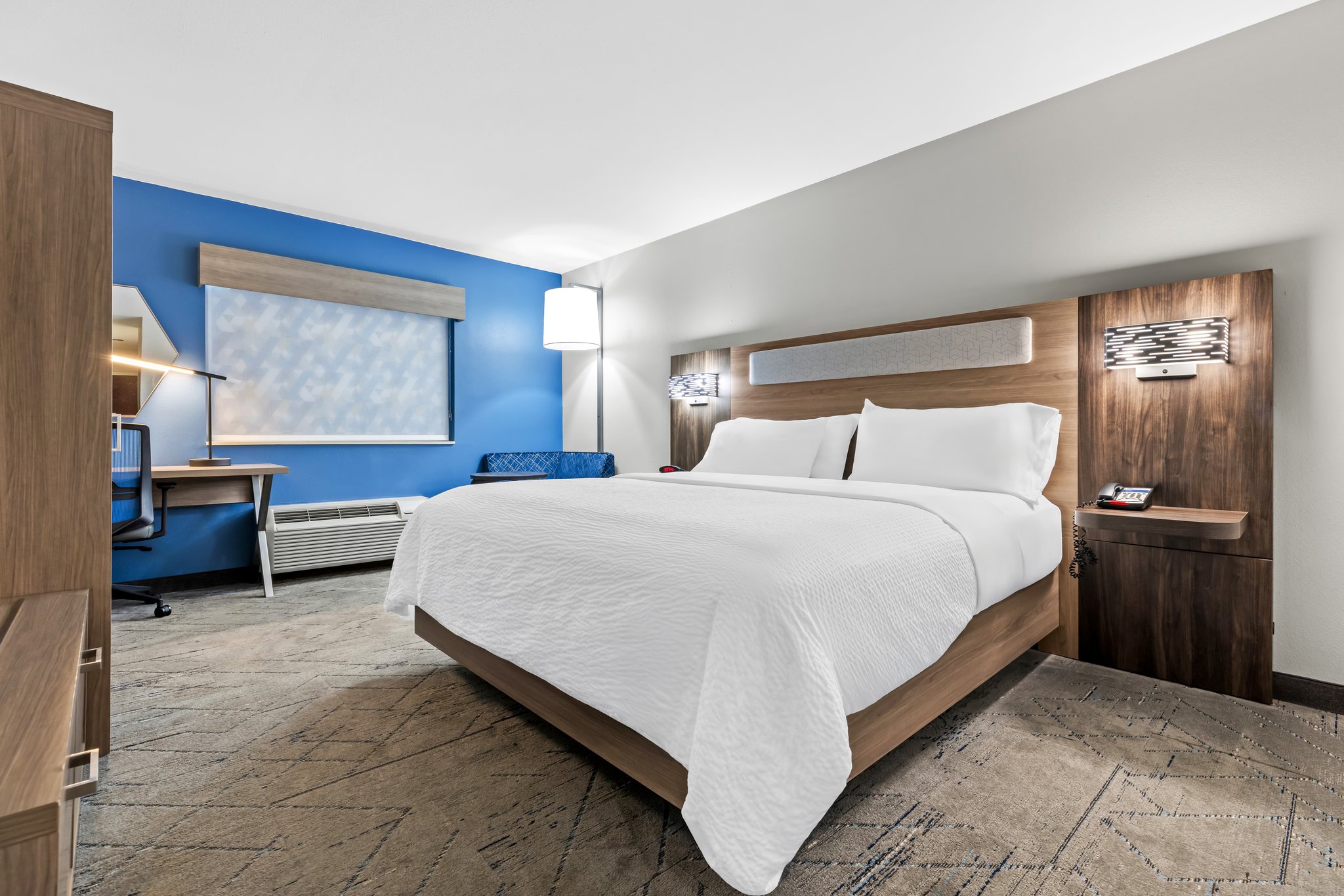 Holiday Inn Express & Suites Florence Northeast by IHG Image