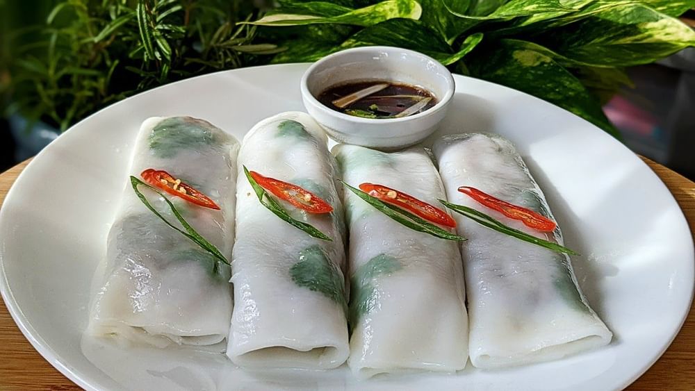 Steam Rice Noodle With Beef/Banh Uot Thit Bo