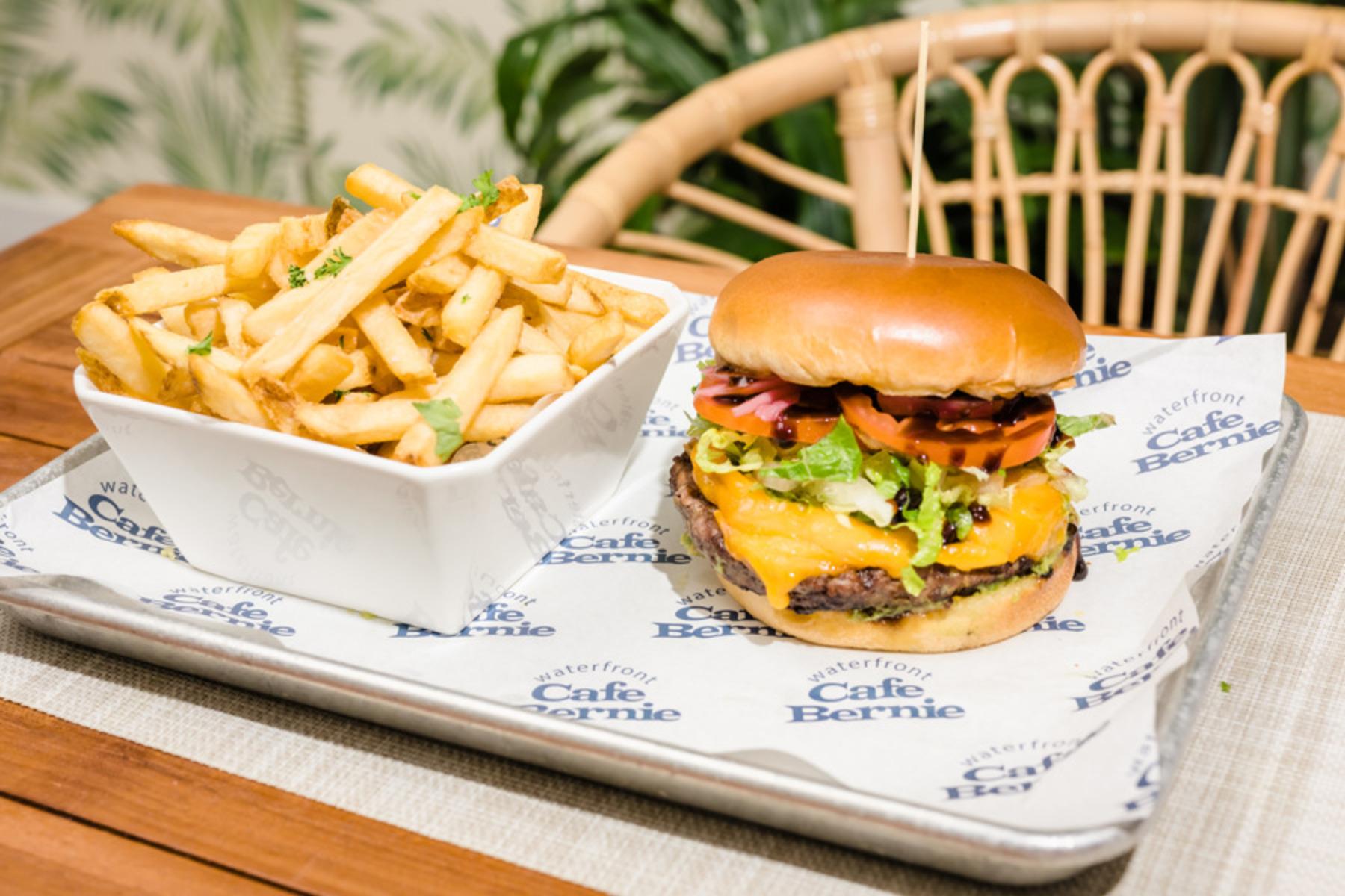 Bernies Prime Cheese Burger