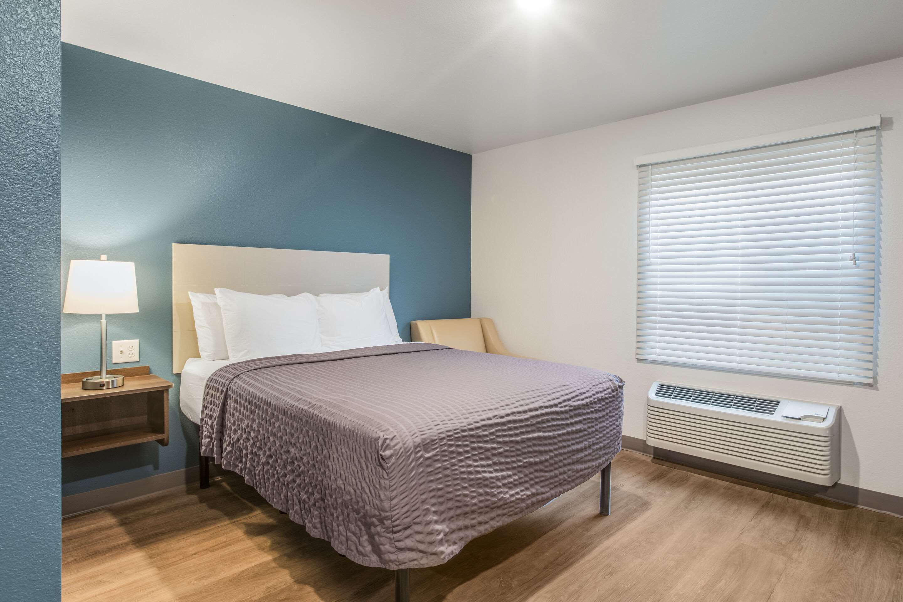 WoodSpring Suites Atlanta McDonough Photo