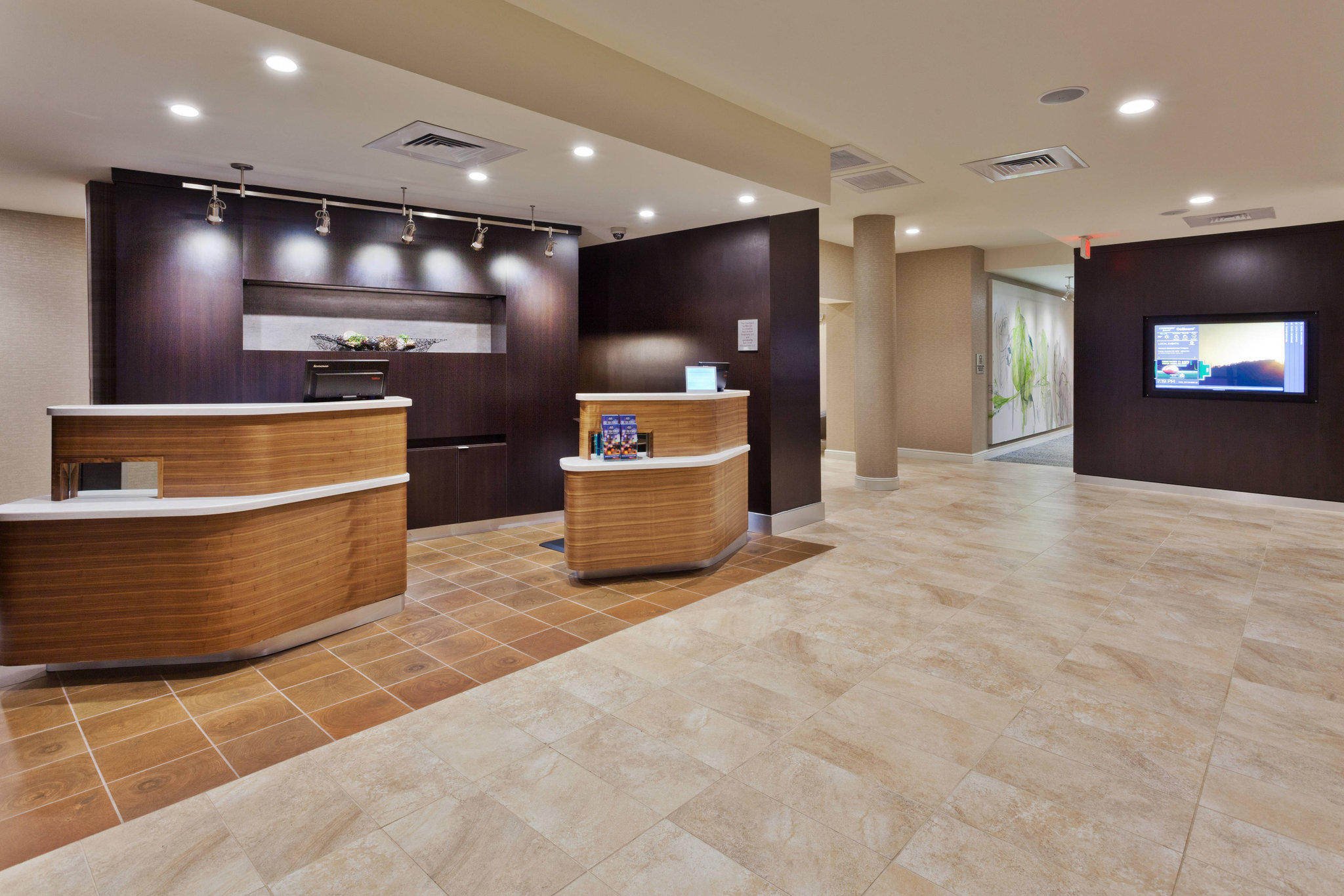 Courtyard by Marriott Auburn Photo