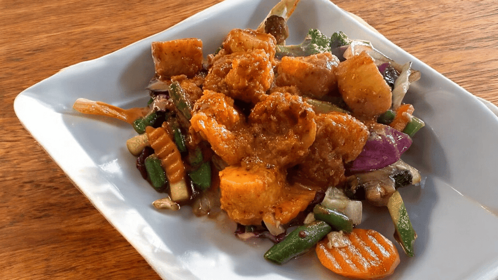 Shrimp and Scallop In Sweet Chu Chee Curry Sauce