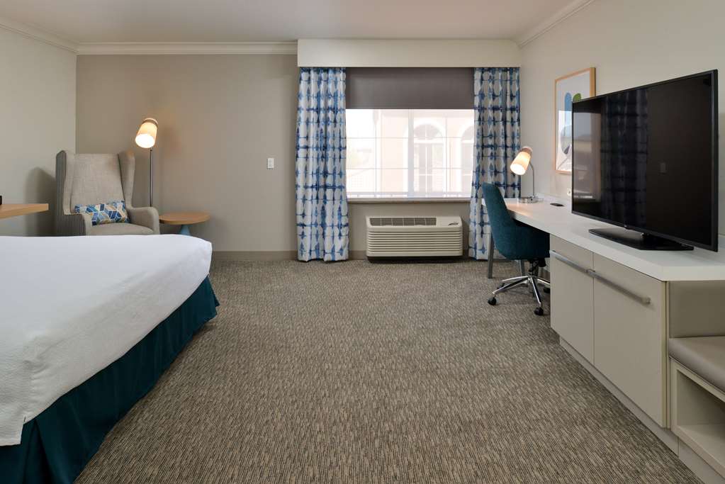 Hilton Garden Inn Napa Image