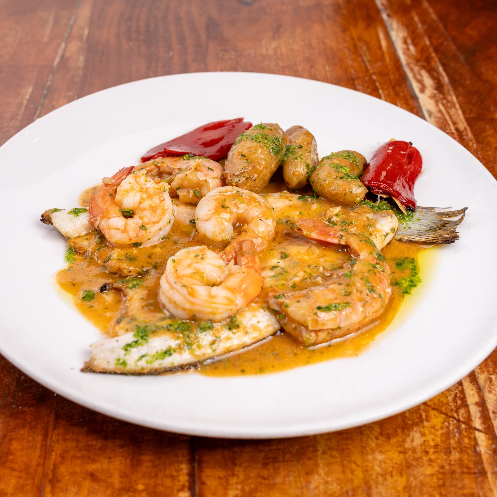 Lubina con Gambas / Med Sea Bass and Shrimp