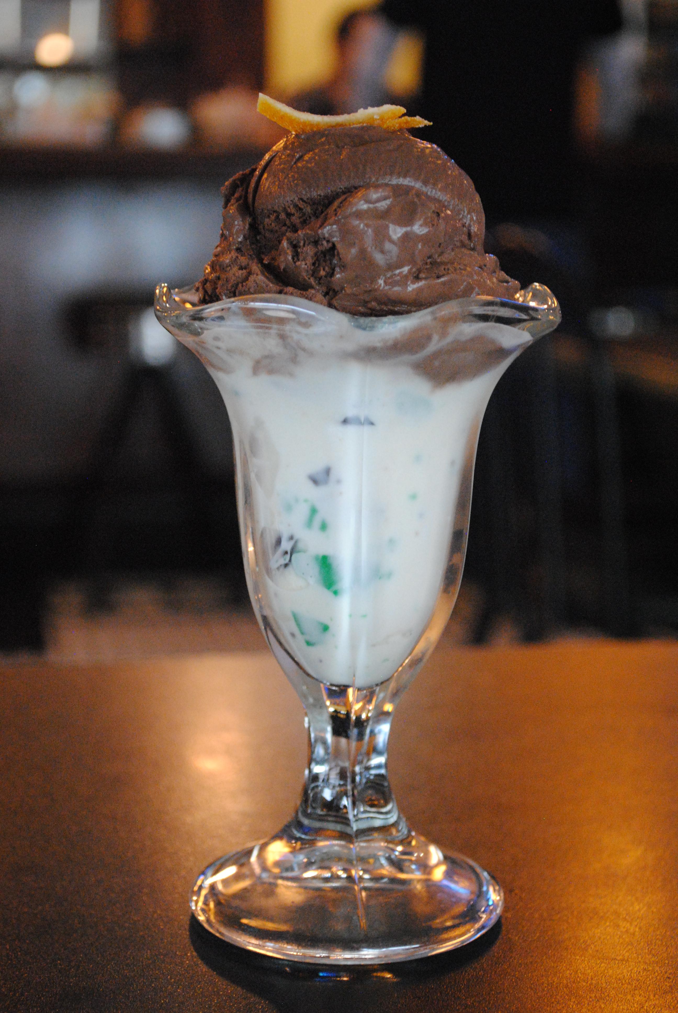 2 Scoops