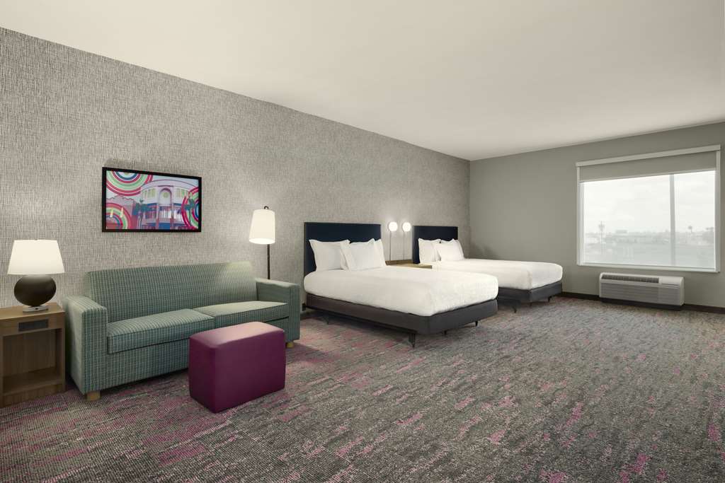 Home2 Suites by Hilton San Juan Image