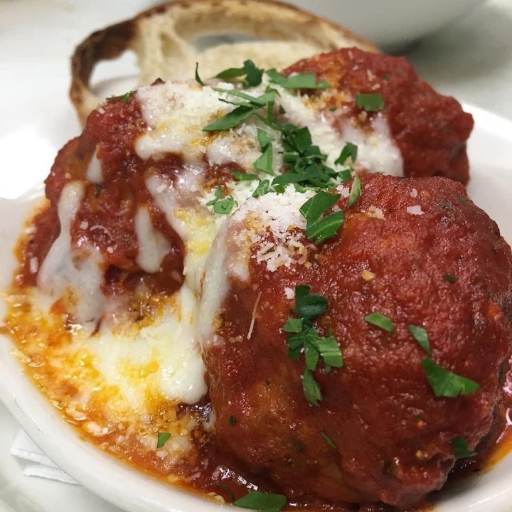 Capp's Meatballs