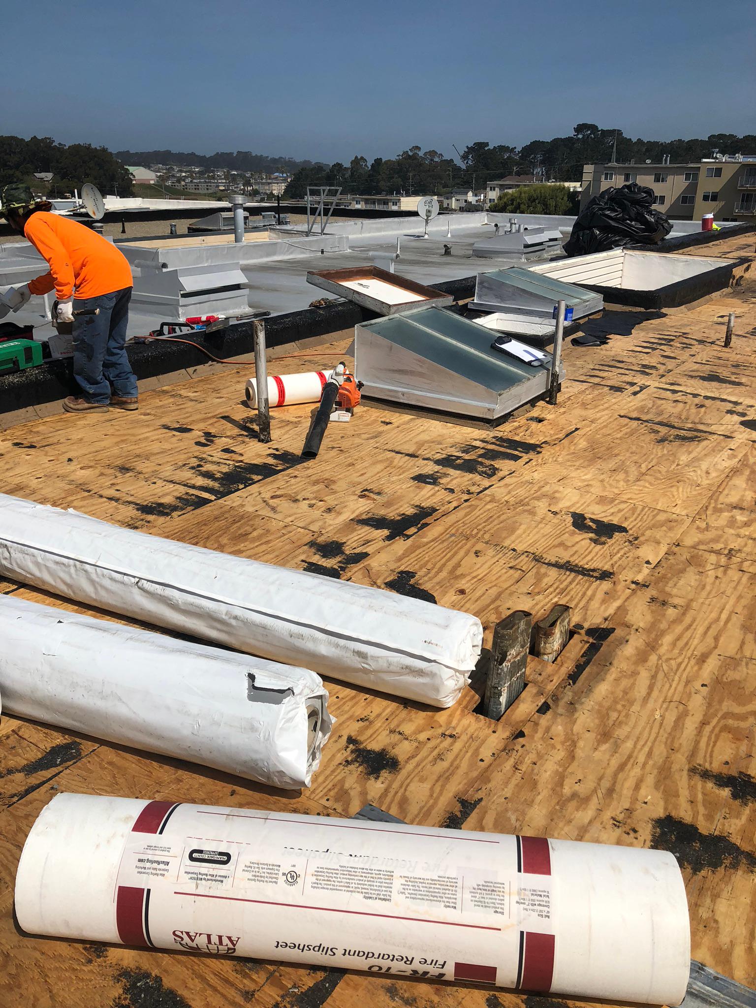 Quality SF Roofing Logo