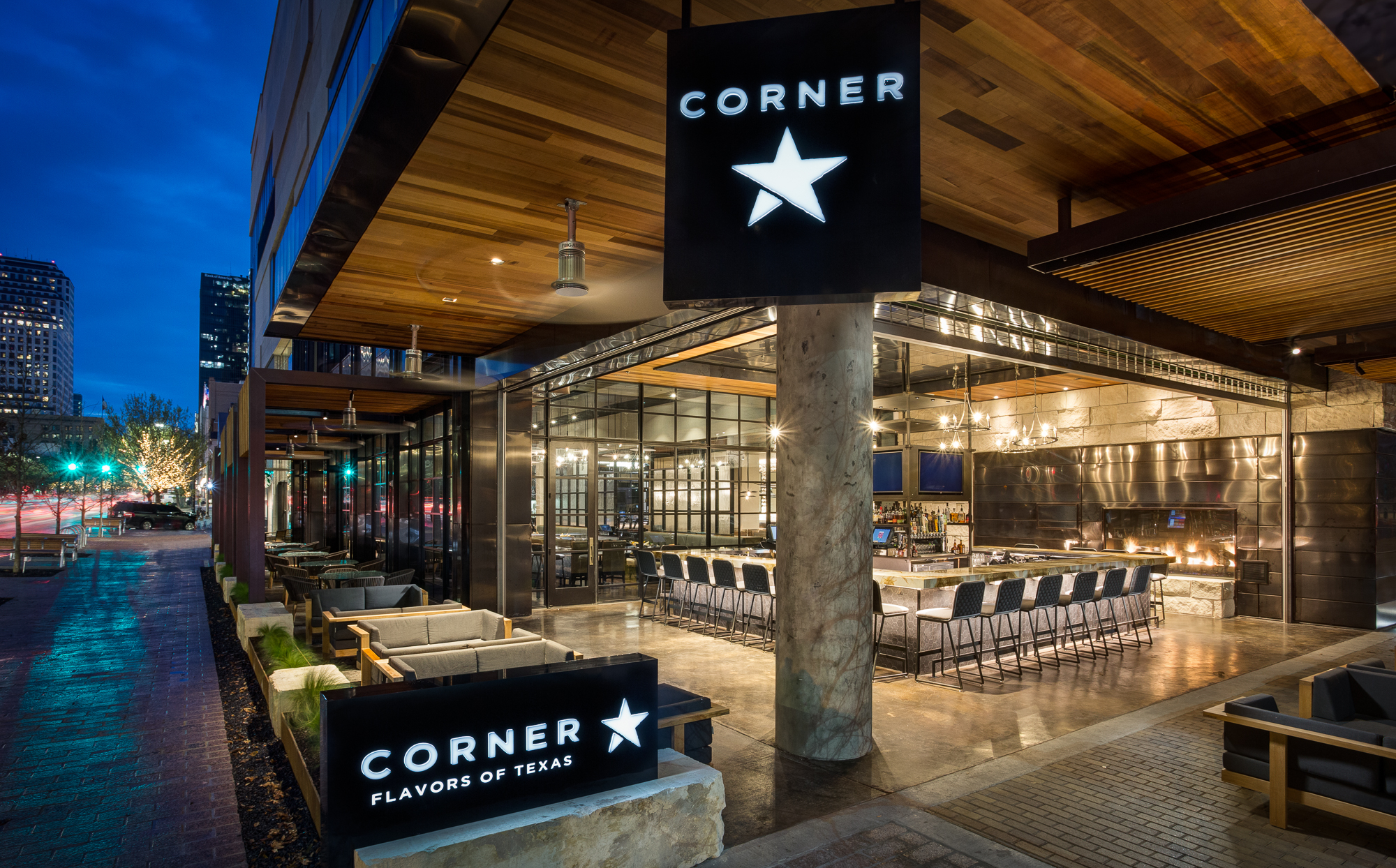Corner Restaurant & Bar Photo