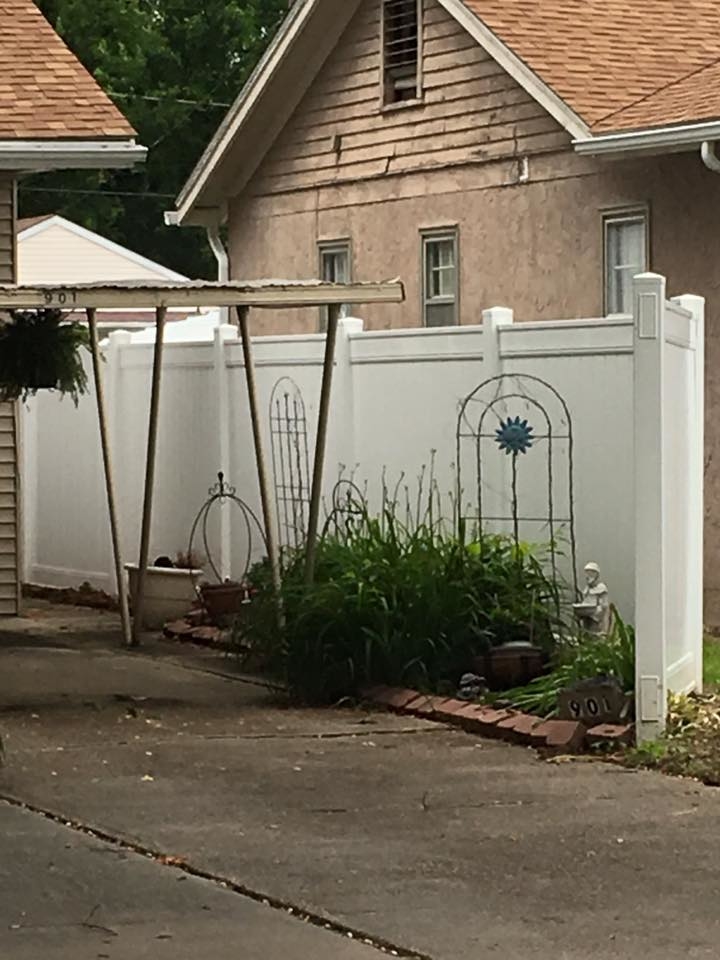 James Construction and Fencing Image