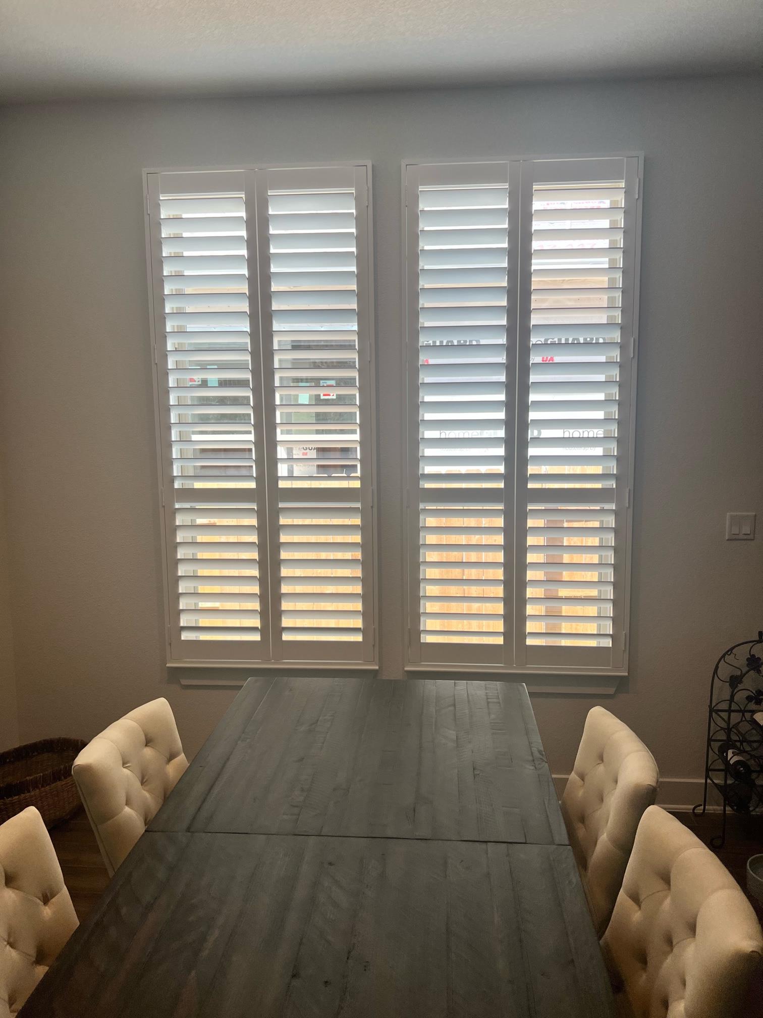 3.5 inch louvers shutters for dinning area in Georgetown