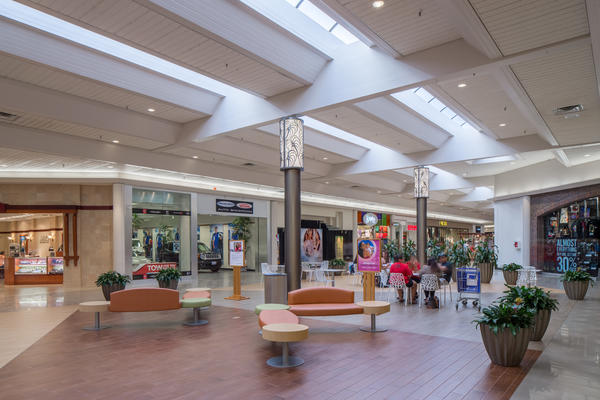 Prince Kuhio Plaza Pictures and Photos | EZlocal.com
