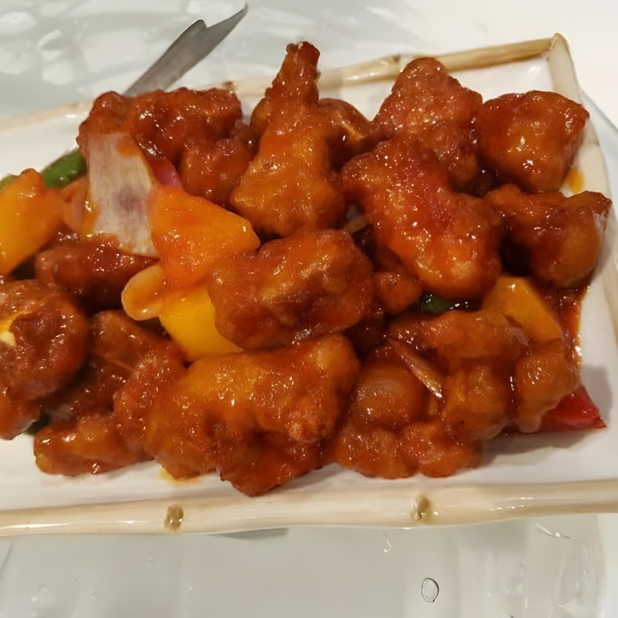 Sweet and Sour Pork / 菠萝咕肉