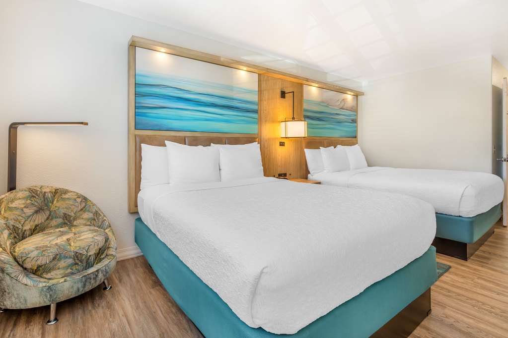 Best Western Plus Capitola By-the-Sea Inn & Suites Image