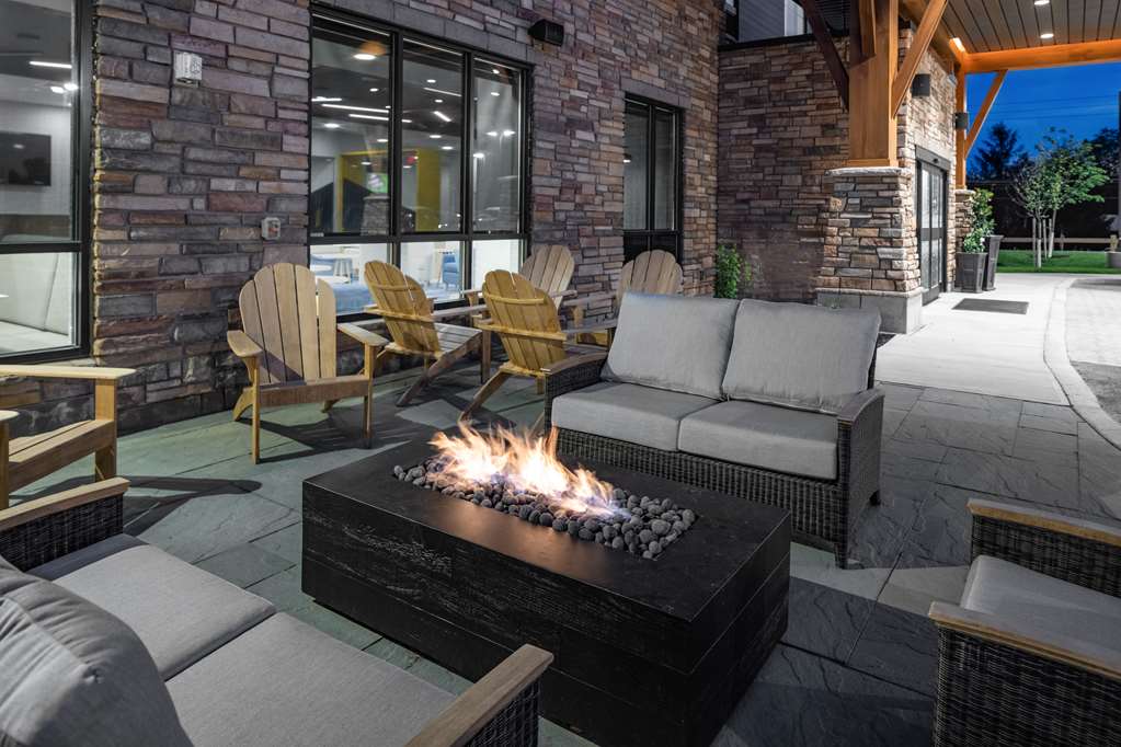 Hampton Inn Verona at Turning Stone Image