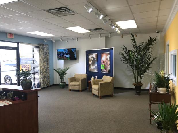 Images Mark Mize: Allstate Insurance